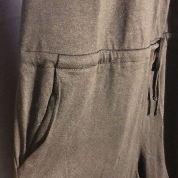 NWT Pretty Garden Sleeveless Jumpsuit size XL - Picture 10 of 12